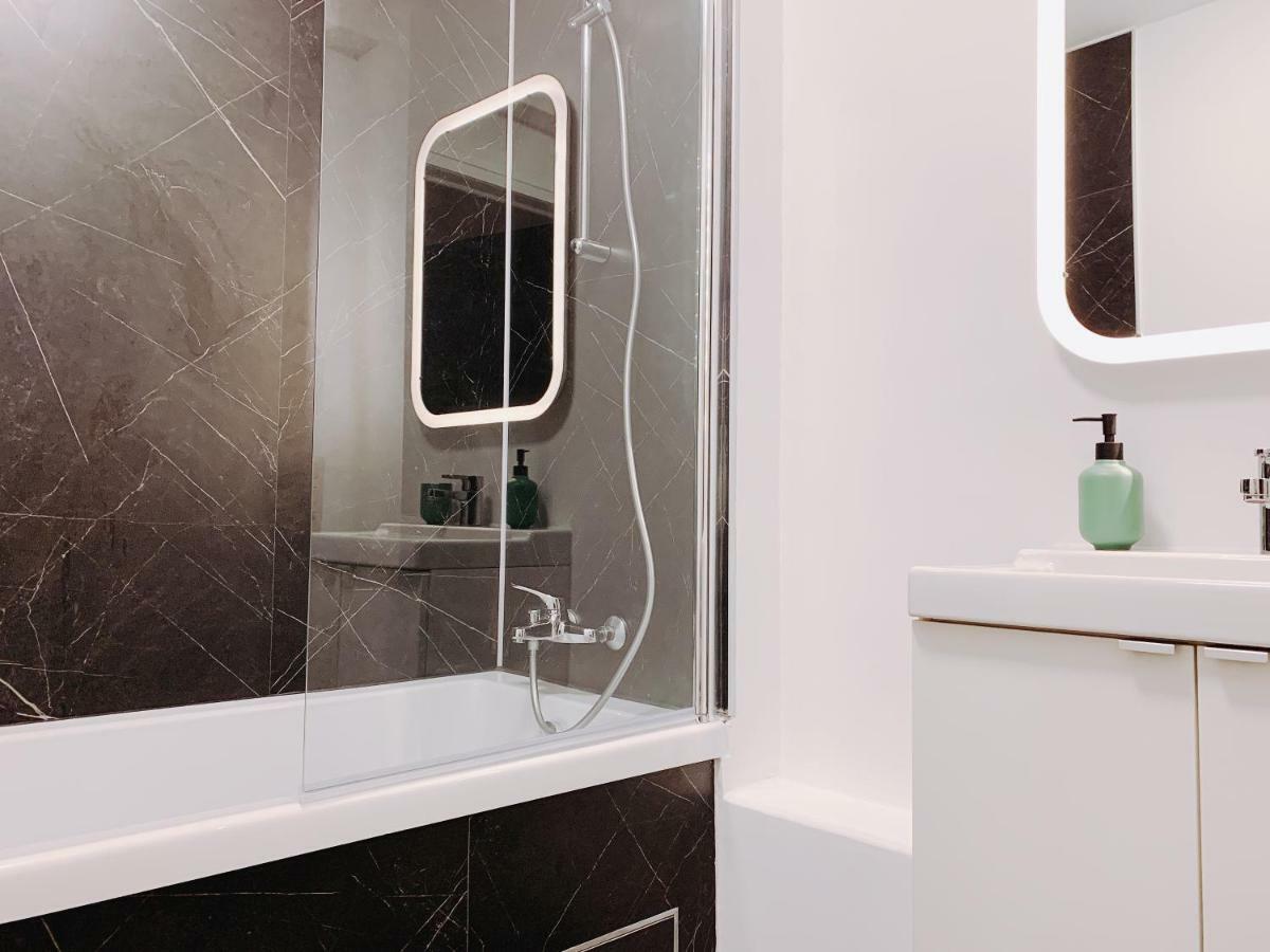 Luxury Apart' City Center With Terrace * Mons